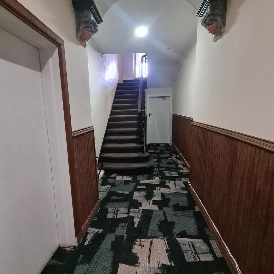 The Beath Inn Cowdenbeath Bagian luar foto